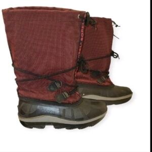 Sorel Freestyle Burgundy Red Black Winter Snow Rain Ski Boot Women 6 Waterproof